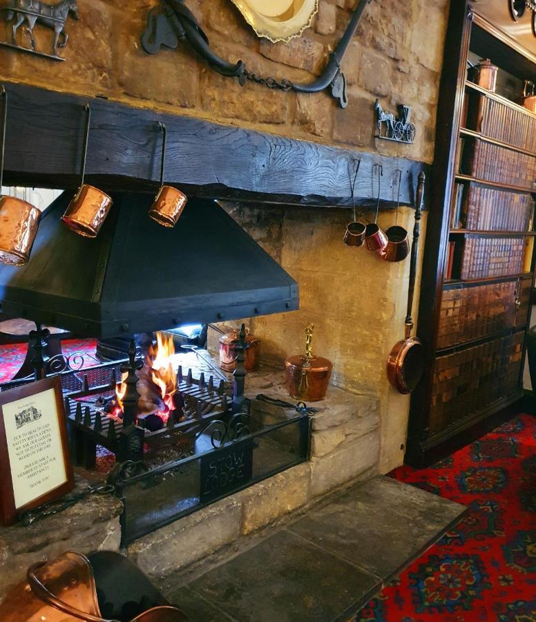 Stow Lodge Hotel Экстерьер фото