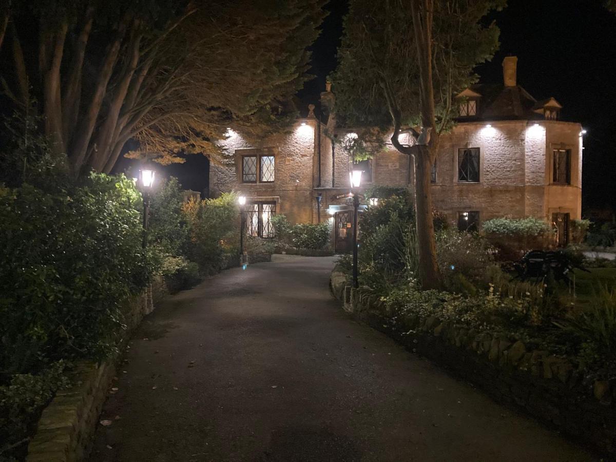 Stow Lodge Hotel Экстерьер фото